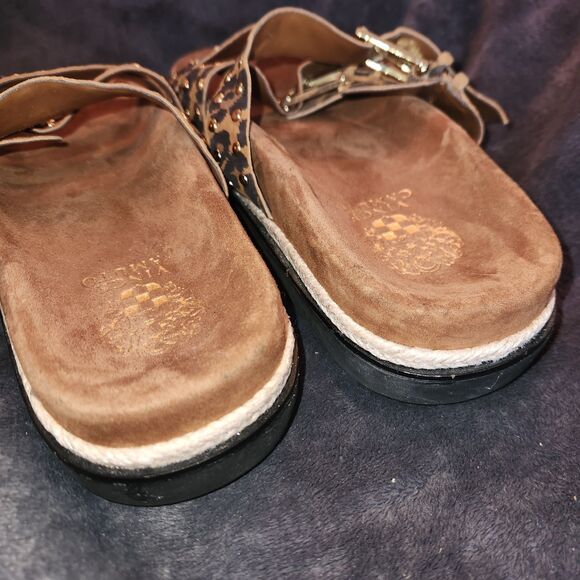 Vince Camuto Ciandra Slip On Slide 3 Straps Buckle Studs Animal Flat Sandals Sz9 - Picture 3 of 6